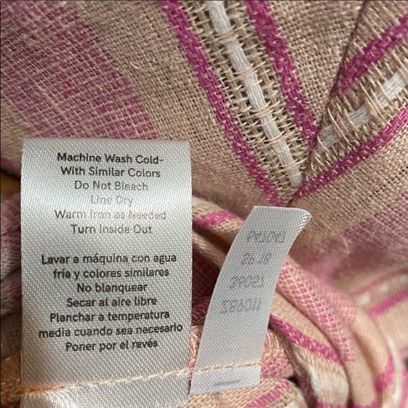 NWOT VENUS PINK/WHITE LINEN STRIPPED HALTER MAXI DRESS - Picture 5 of 10